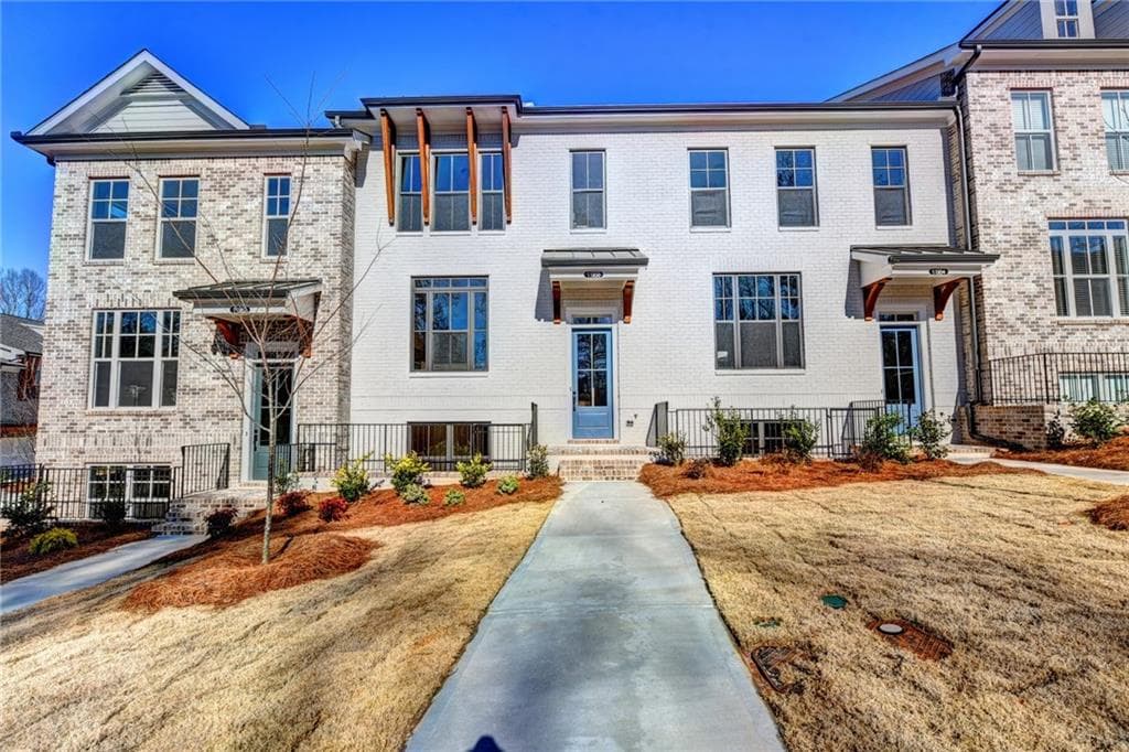 11958 Ashcroft Bend, Johns Creek, GA 30005 — most recent listing photo