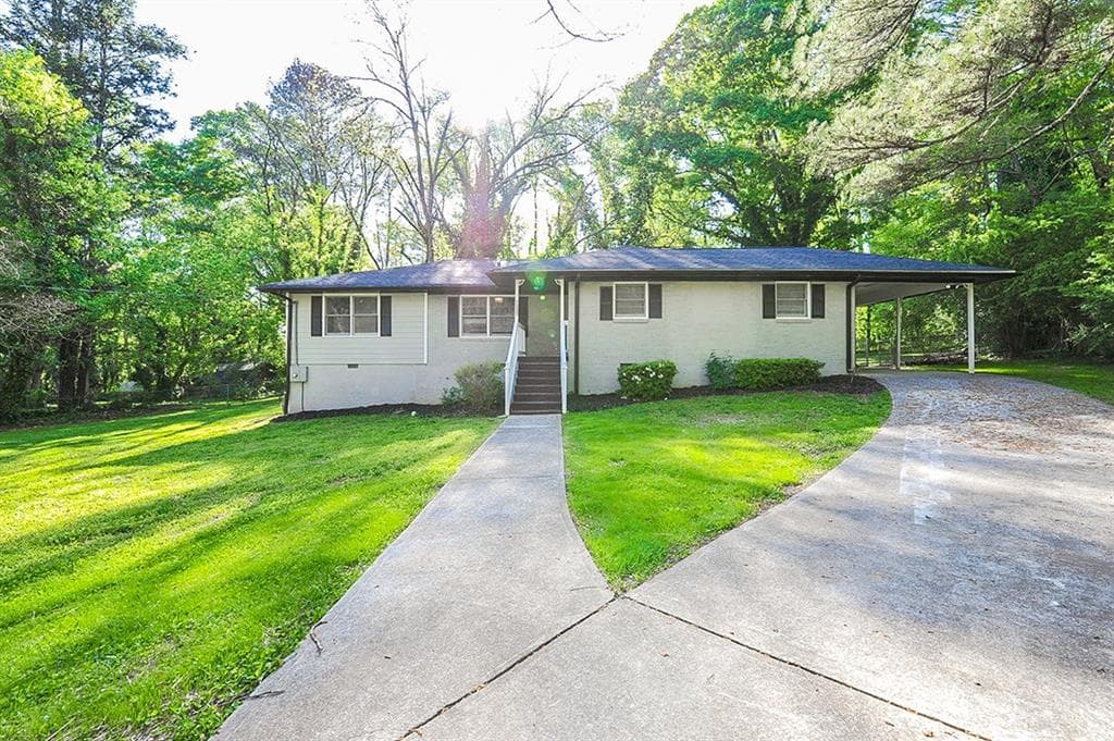 4 bedroom, 1,783 sq ft single family residence sold at 749 Braemar Avenue, Atlanta, GA 30311