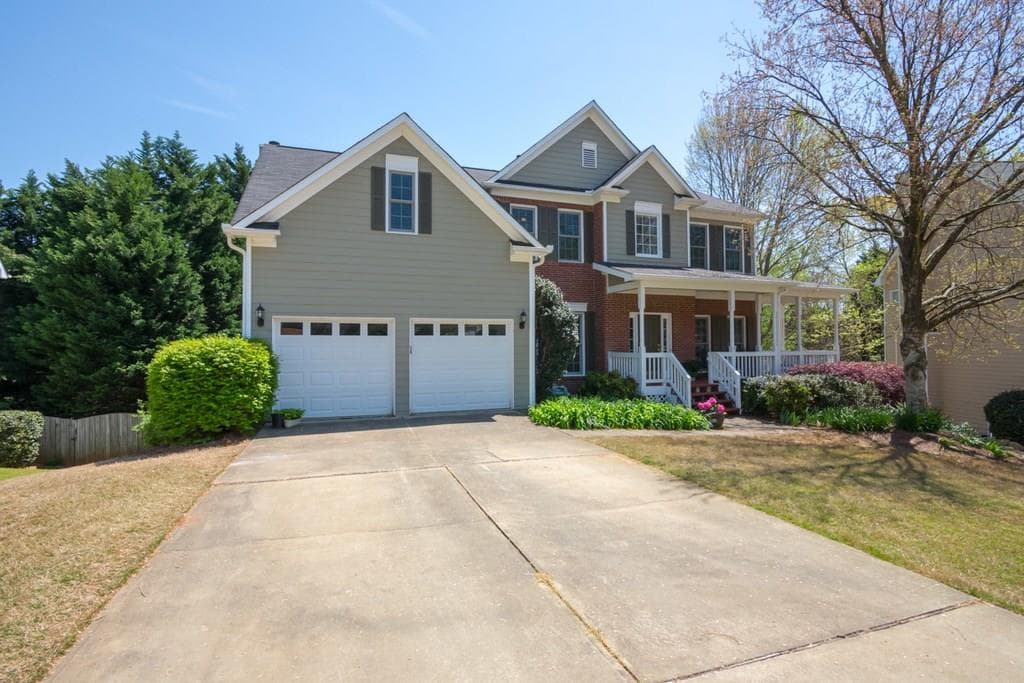 3921 Stonebriar Lane, Duluth, GA 30097 — most recent listing photo