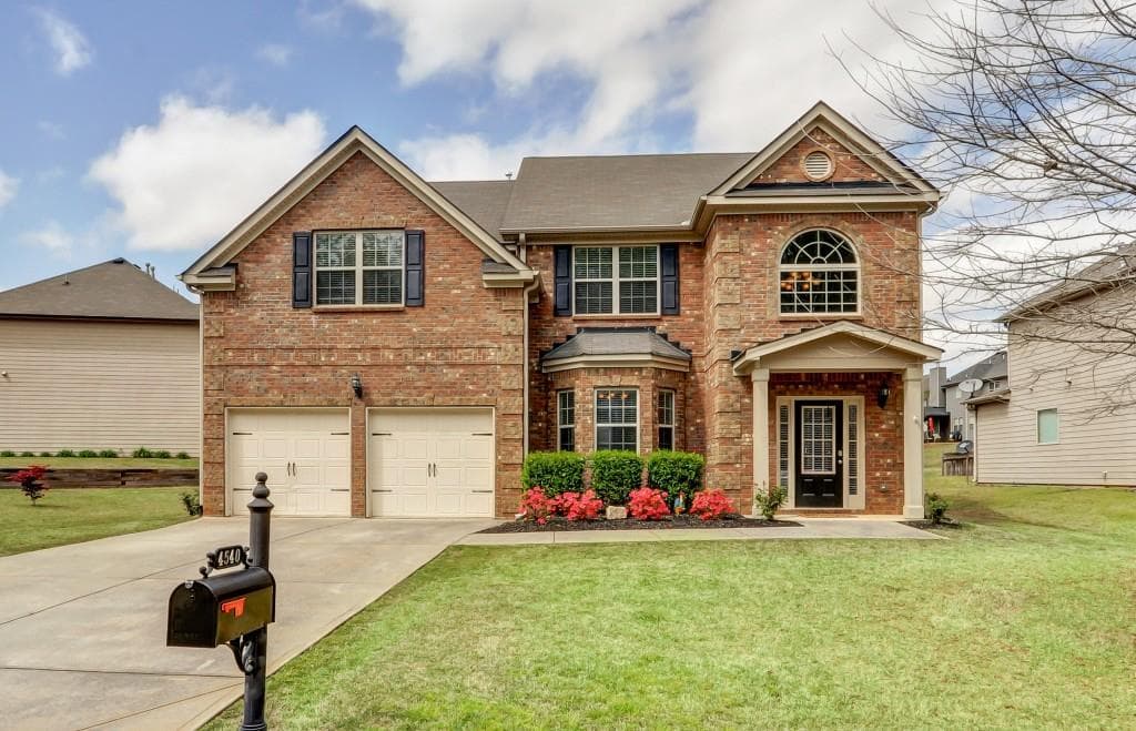 5 bedroom, 2,660 sq ft single family residence sold at 4540 Evandale Way, Cumming, GA 30040