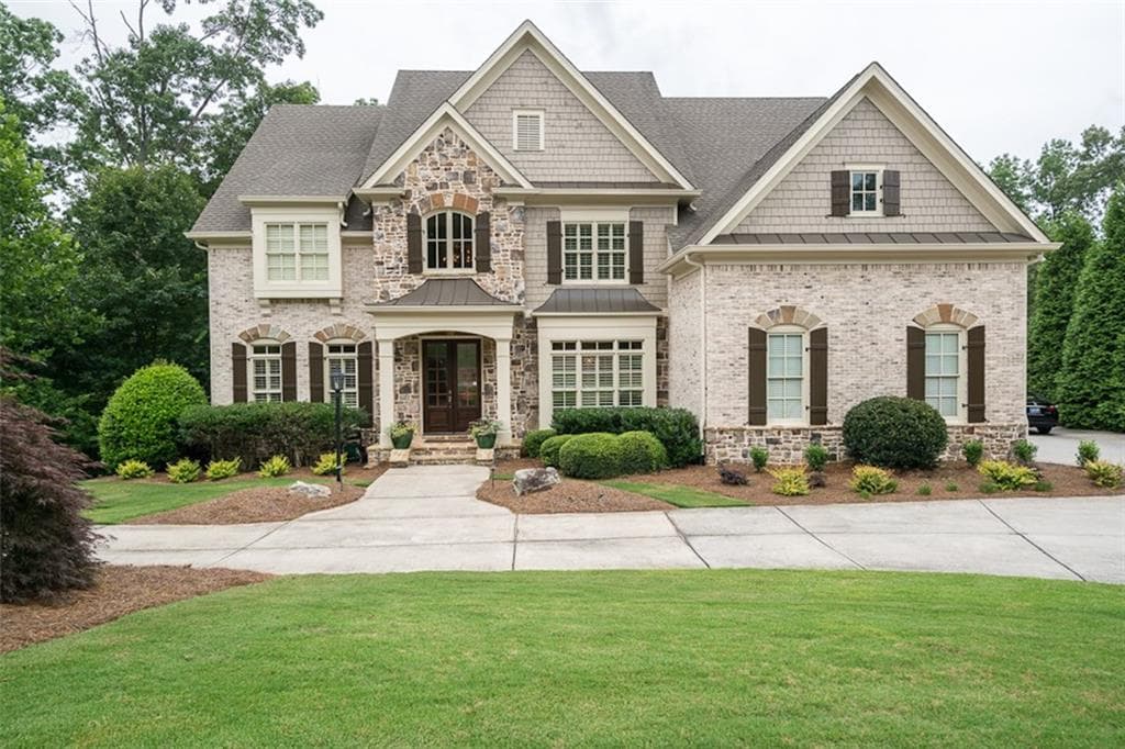 230 Sherwood Pass, Roswell, GA 30075 — most recent listing photo