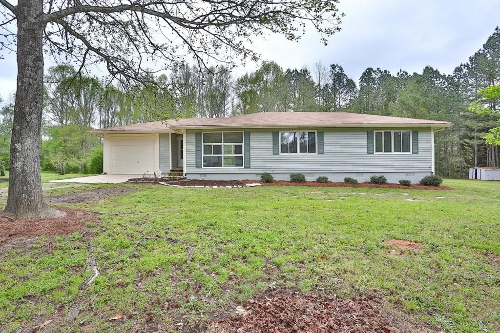 3 bedroom, 1,268 sq ft single family residence sold at 209 RIVER VALLEY Road, Dawsonville, GA 30534