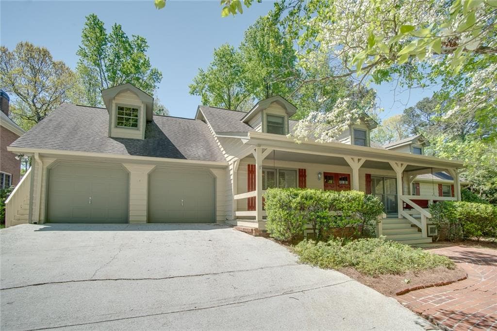 4093 Menlo Way, Atlanta, GA 30340 — most recent listing photo