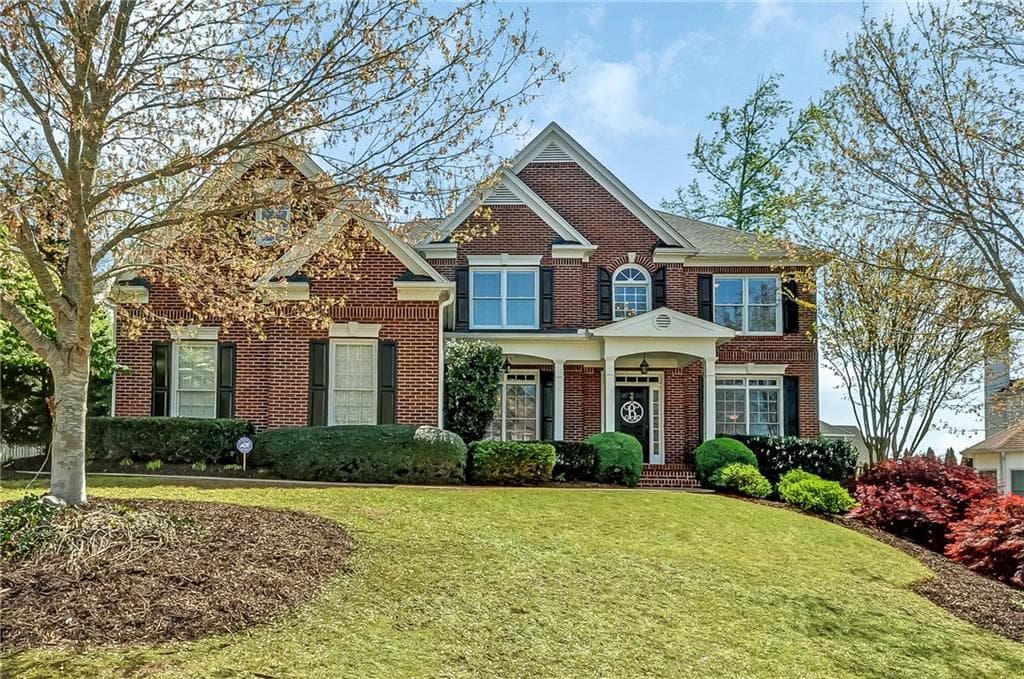 5 bedroom, 4,289 sq ft single family residence sold at 4320 Cody Court, Cumming, GA 30040