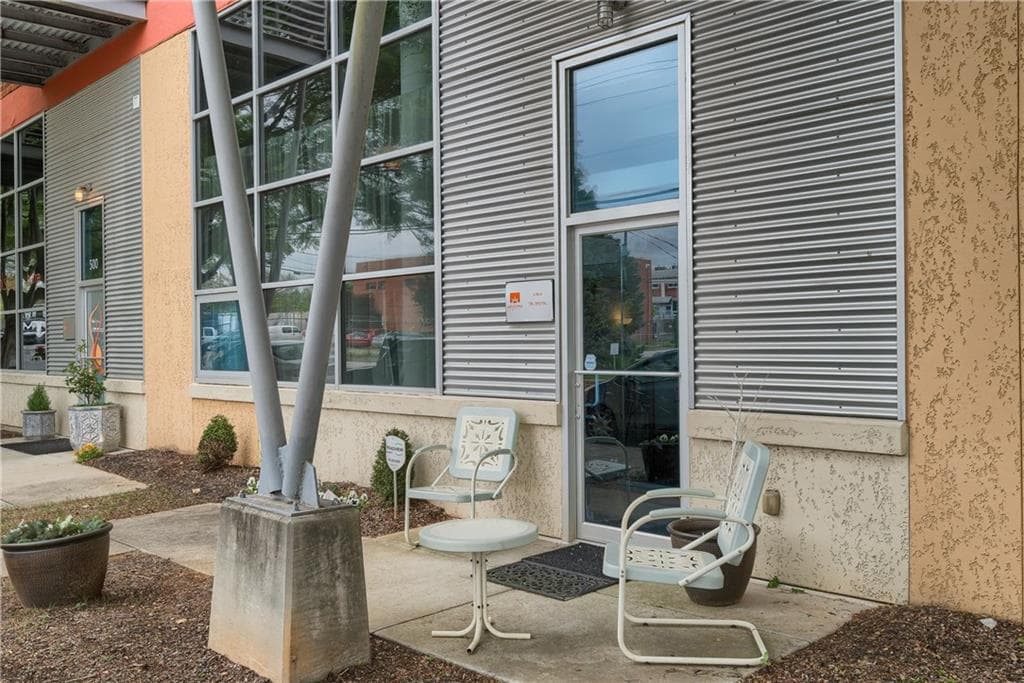 195 Arizona Avenue LW04, Atlanta, GA 30307 — most recent listing photo