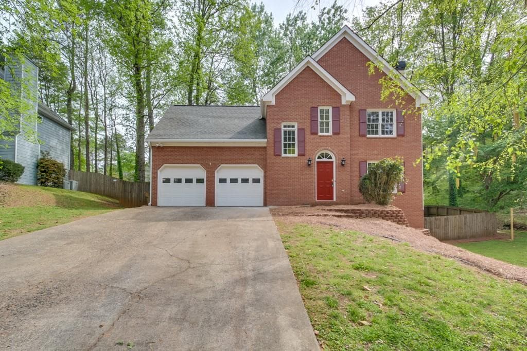 4 bedroom, 1,891 sq ft single family residence sold at 4853 Helga Way, Woodstock, GA 30188