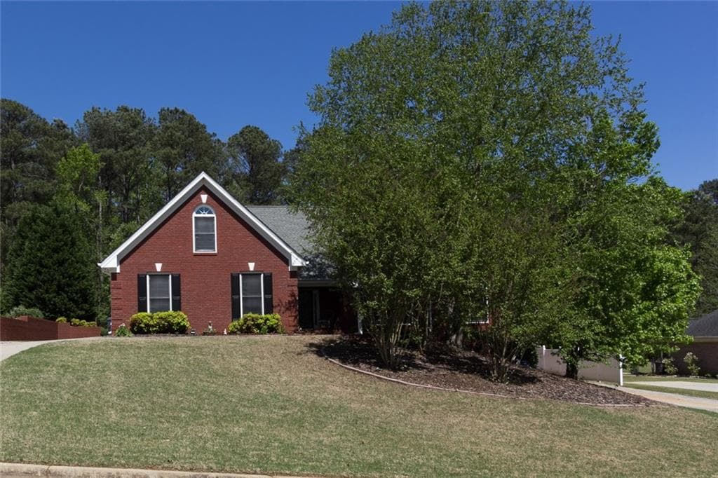 848 IVY RIDGE Drive, Loganville, GA 30052 — most recent listing photo