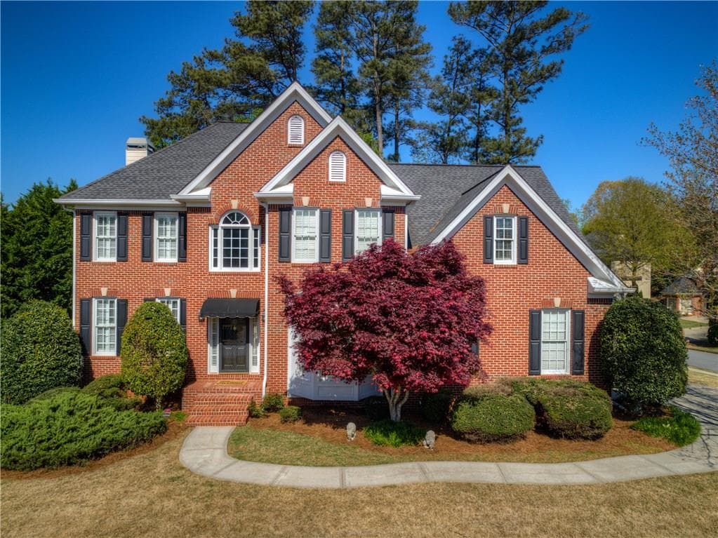 6 bedroom, 4,334 sq ft single family residence sold at 6615 Nature View Place, Cumming, GA 30040