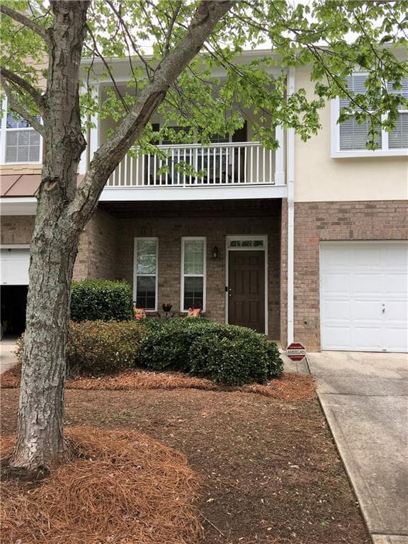 425 GRAYSON Way, Alpharetta, GA 30004 — most recent listing photo