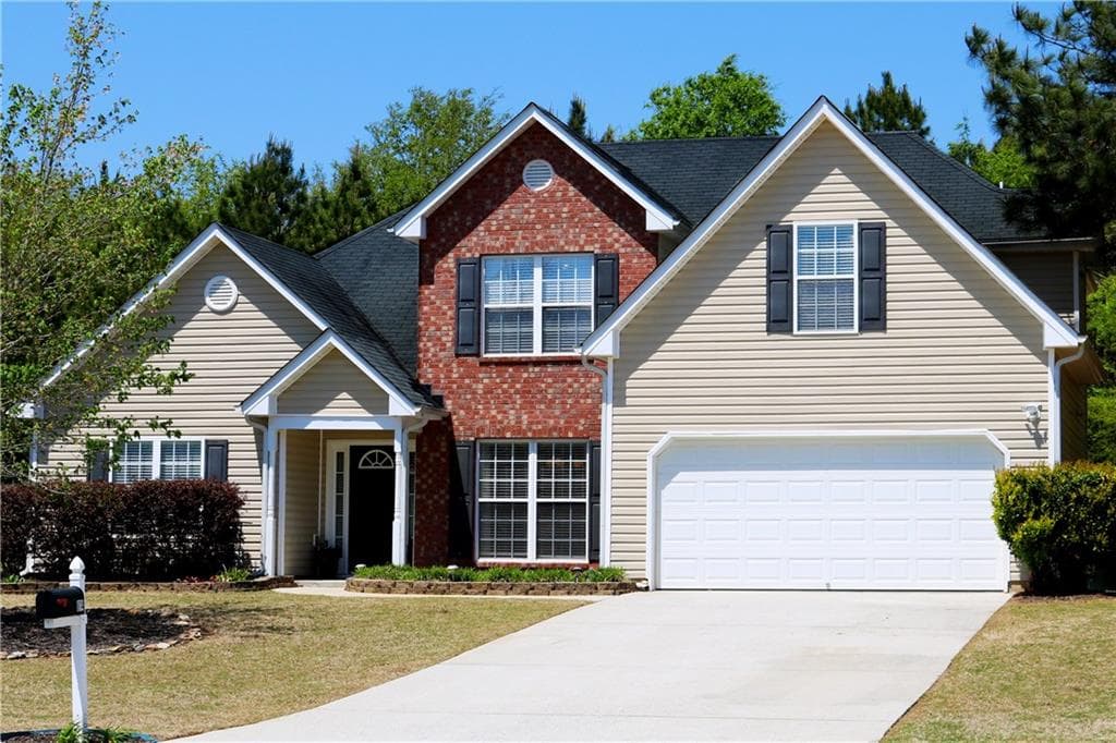 814 Winding Grove Lane, Loganville, GA 30052 — most recent listing photo