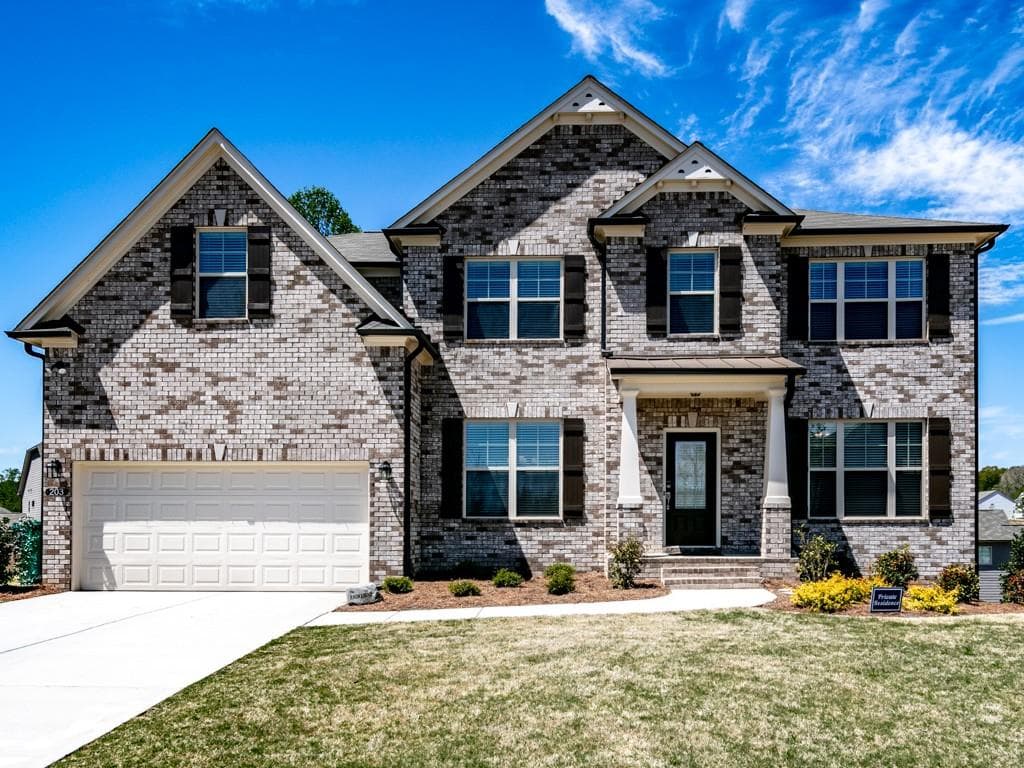 5 bedroom, 3,173 sq ft single family residence sold at 203 Smarty Jones Court, Canton, GA 30115