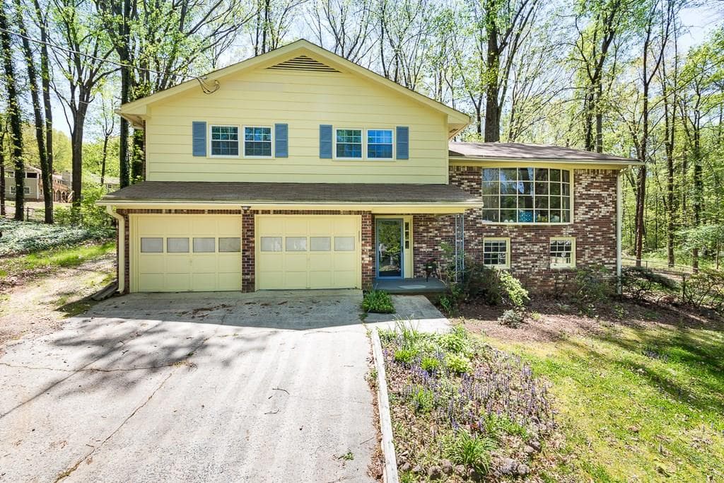 2487 COURTS Drive, Marietta, GA 30062 — most recent listing photo
