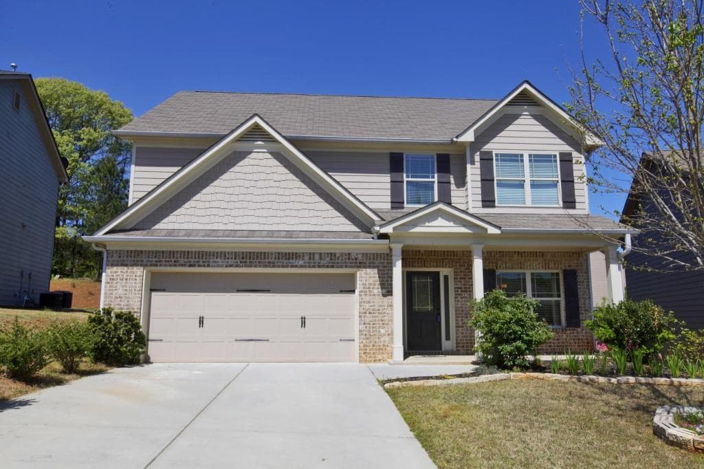 989 Regency Drive, Lawrenceville, GA 30044 — most recent listing photo