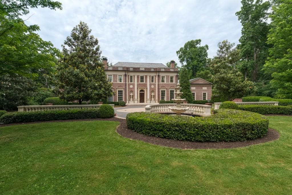 7 bedroom, 15,344 sq ft single family residence sold at 515 W Paces Ferry Road, Atlanta, GA 30305