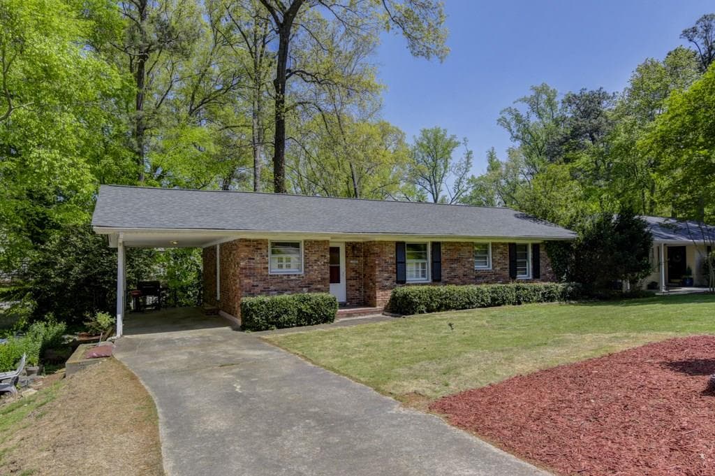 1880 Fairway Circle, Brookhaven, GA 30319 — most recent listing photo
