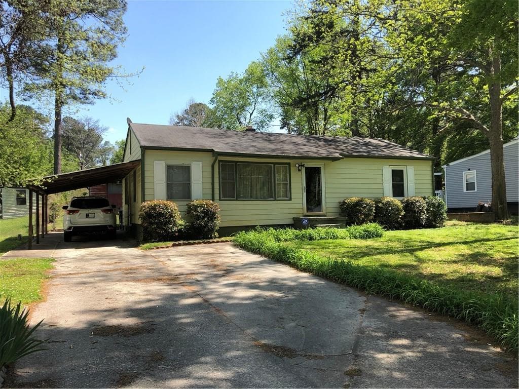 4195 Hanes Drive, Decatur, GA 30035 — most recent listing photo