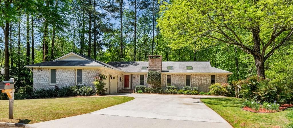 4 bedroom, 3,066 sq ft single family residence sold at 2062 Ladovie Lane, Atlanta, GA 30345