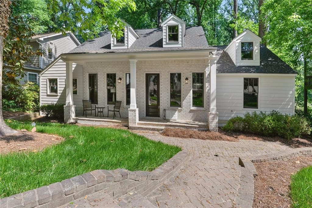 3 bedroom, 2,173 sq ft single family residence sold at 505 Overbrook Drive, Atlanta, GA 30318