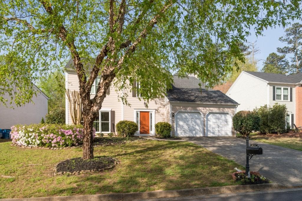 10780 Glenbarr Drive, Johns Creek, GA 30097 — most recent listing photo
