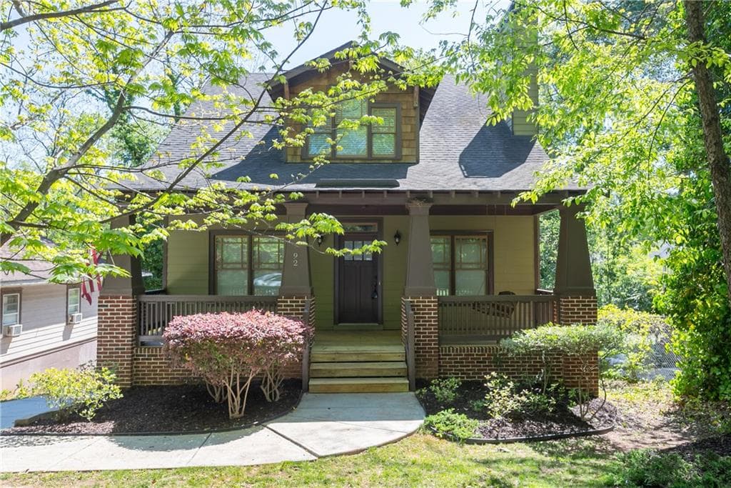 3 bedroom, 1,612 sq ft single family residence sold at 92 Battlefield Avenue, Atlanta, GA 30317