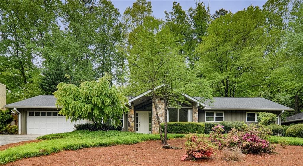 929 Richmond Hill Drive, Marietta, GA 30068 — most recent listing photo