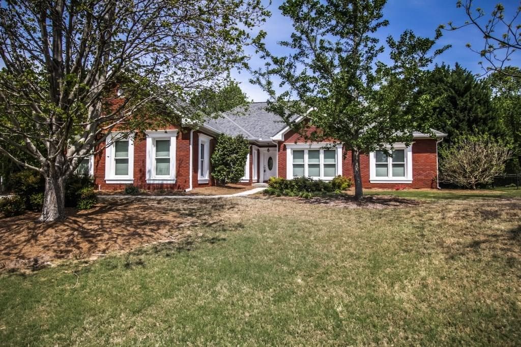 435 Grove Ridge Drive, Loganville, GA 30052 — most recent listing photo
