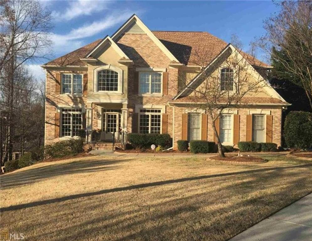 5 bedroom, 4,235 sq ft single family residence sold at 5530 Rockton Wood Way, Atlanta, GA 30331