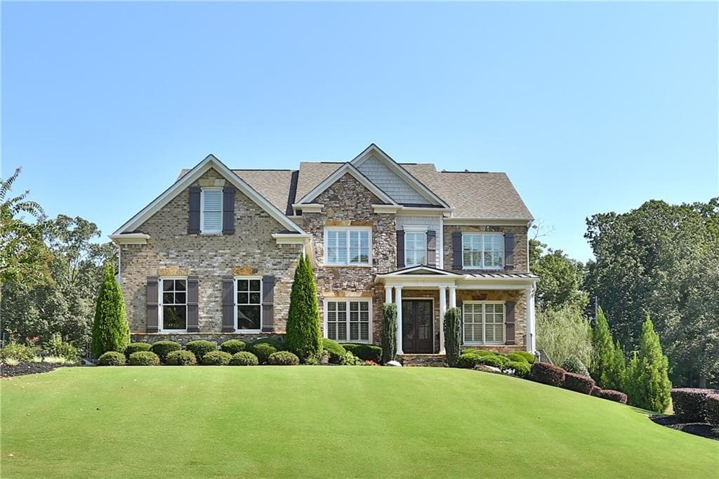 5 bedroom, 5,485 sq ft single family residence sold at 2280 Manor Creek Court, Cumming, GA 30041