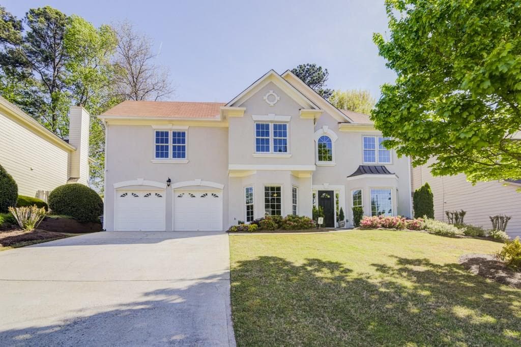 4 bedroom, 2,614 sq ft single family residence sold at 5010 Hampton Bluff Court, Roswell, GA 30075