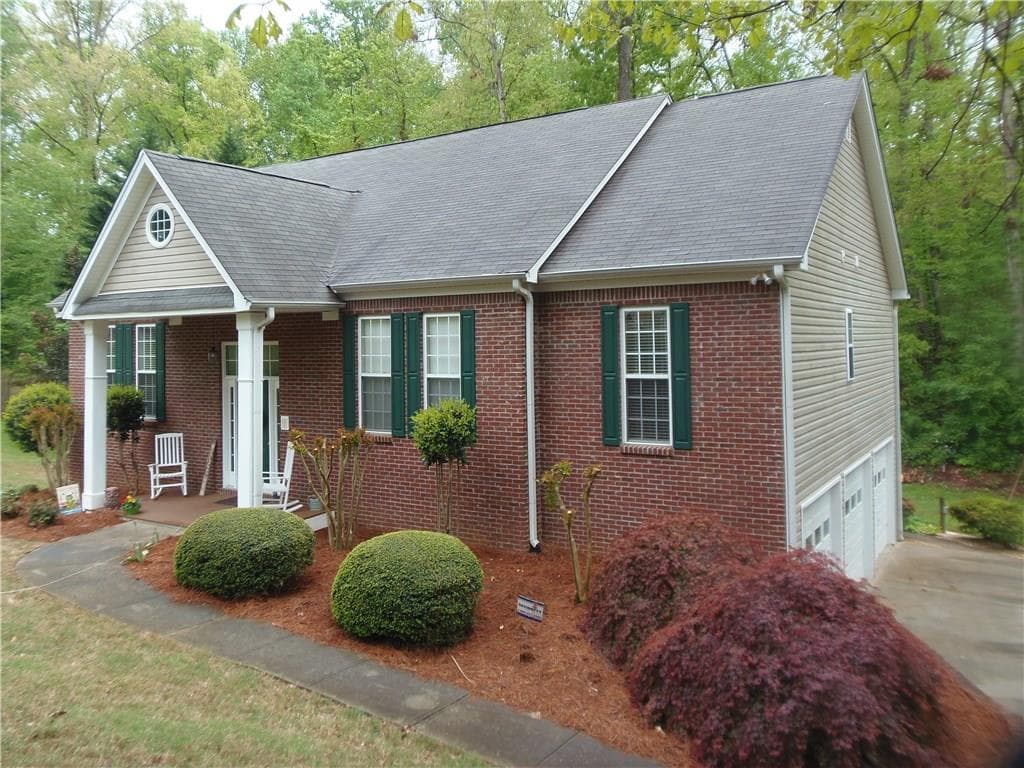 3995 Alton Avenue, Cumming, GA 30041 — most recent listing photo