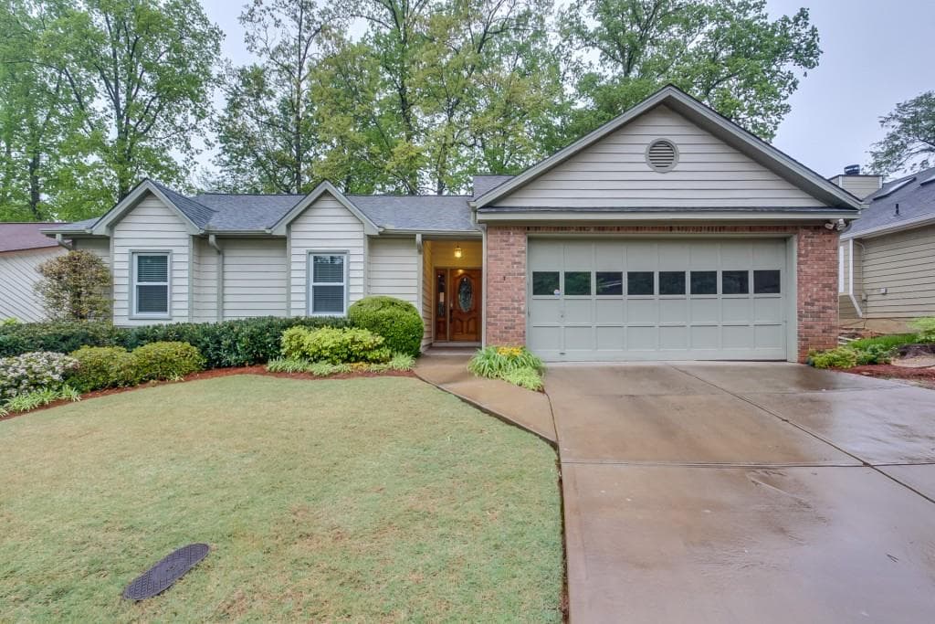 1129 Capital Club Circle, Brookhaven, GA 30319 — most recent listing photo