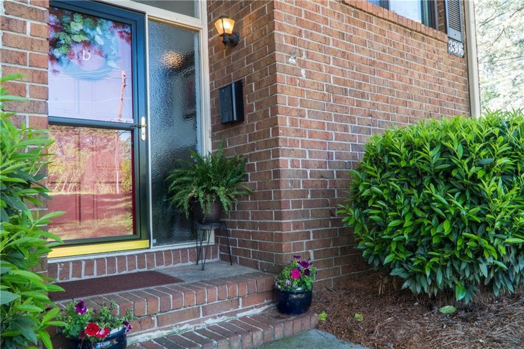 3306 Northcrest Road D, Atlanta, GA 30340 — most recent listing photo