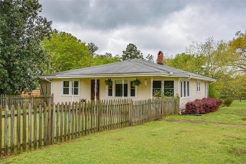 3 bedroom, 2,032 sq ft single family residence sold at 7855 Union Hill Road, Canton, GA 30115