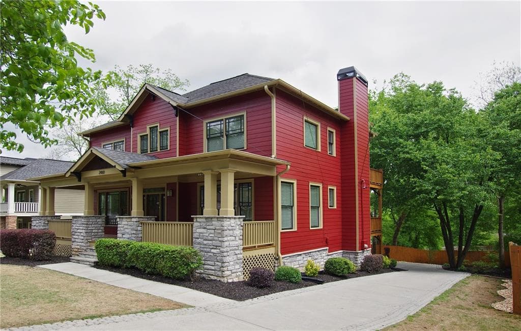 3 bedroom, 2,718 sq ft single family residence sold at 2450 CLAUDE Street, Atlanta, GA 30318