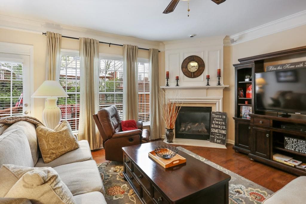3 bedroom, 2,434 sq ft townhouse sold at 1642 Wehunt Place 29, Smyrna, GA 30082