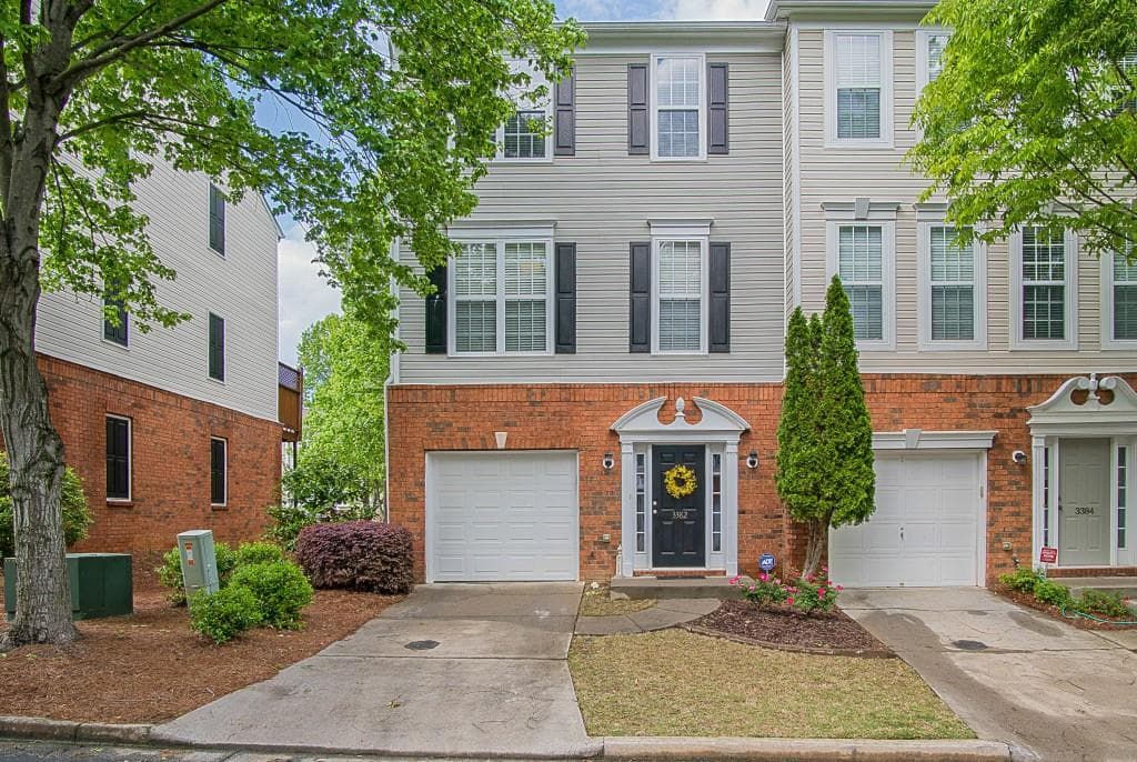3382 Lathenview Court, Alpharetta, GA 30004 — most recent listing photo