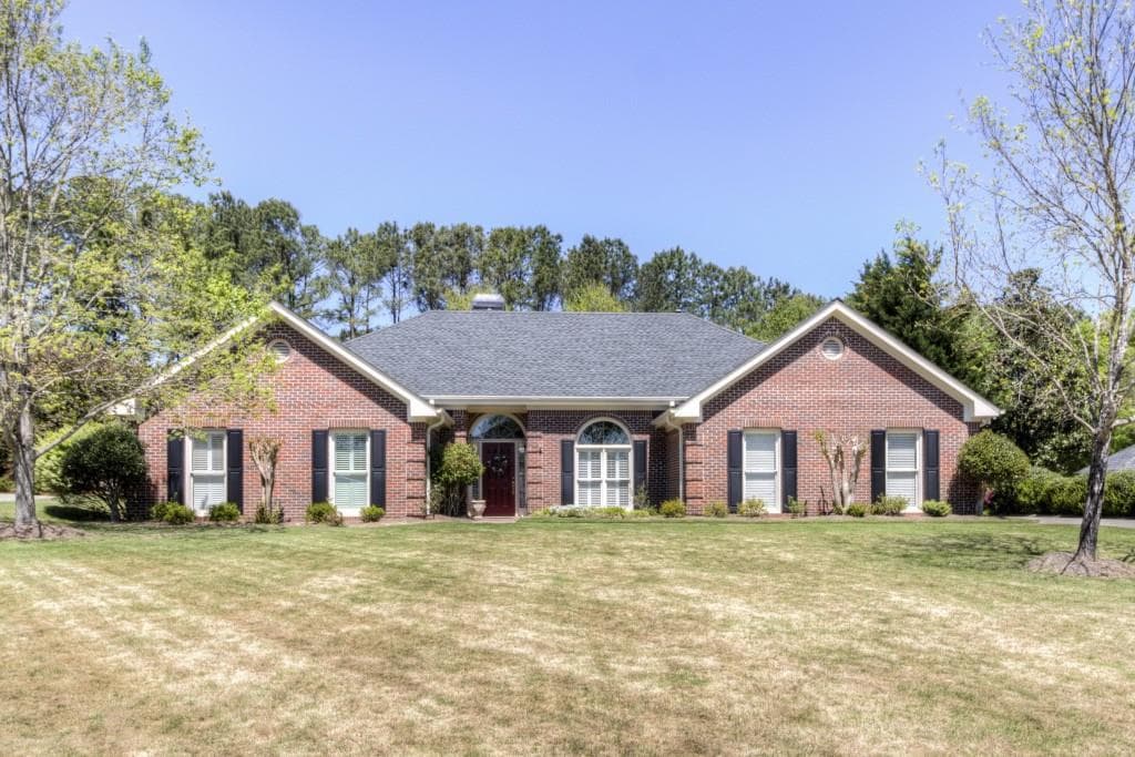 300 Singletree Trace, Alpharetta, GA 30004 — most recent listing photo