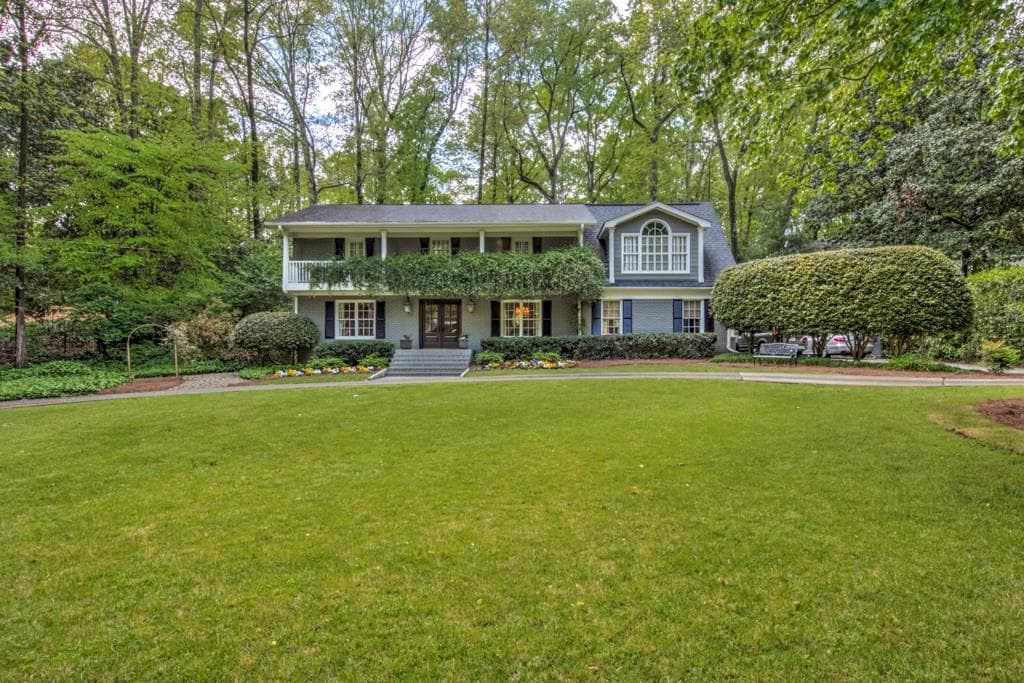 4930 Old House Trail, Sandy Springs, GA 30342 — most recent listing photo