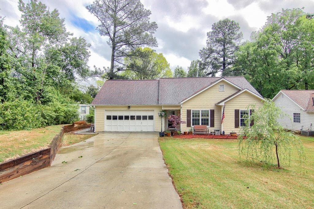 690 Springlake Road, Lawrenceville, GA 30045 — most recent listing photo