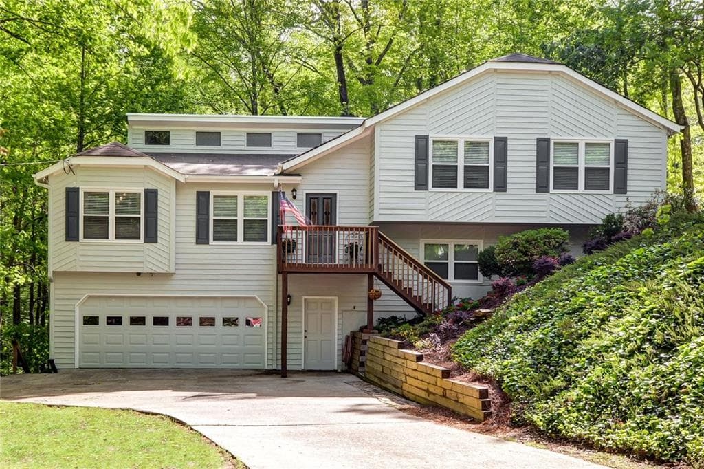 4 bedroom, 2,273 sq ft single family residence sold at 4188 Taloza Court, Roswell, GA 30075
