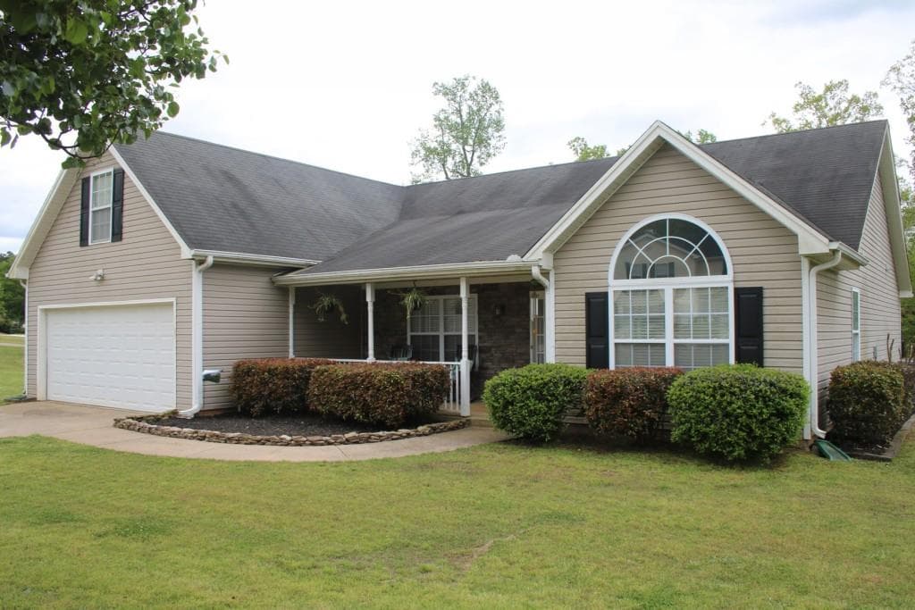 772 Baskins Circle, Winder, GA 30680 — most recent listing photo