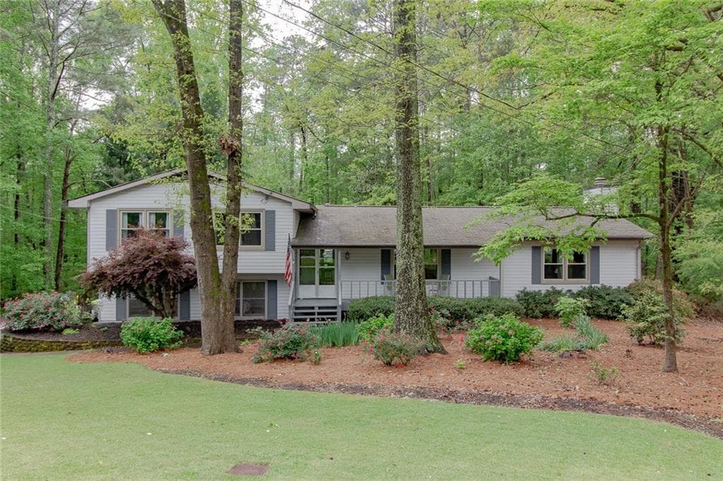 935 Daisy Court, Lawrenceville, GA 30044 — most recent listing photo