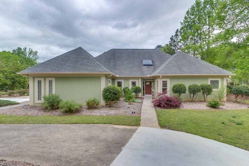 4021 Bramble Court, Marietta, GA 30062 — most recent listing photo