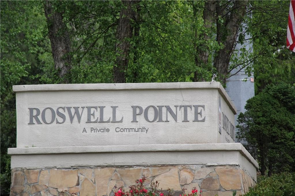 1113 Lake Pointe Circle, Roswell, GA 30075 — most recent listing photo