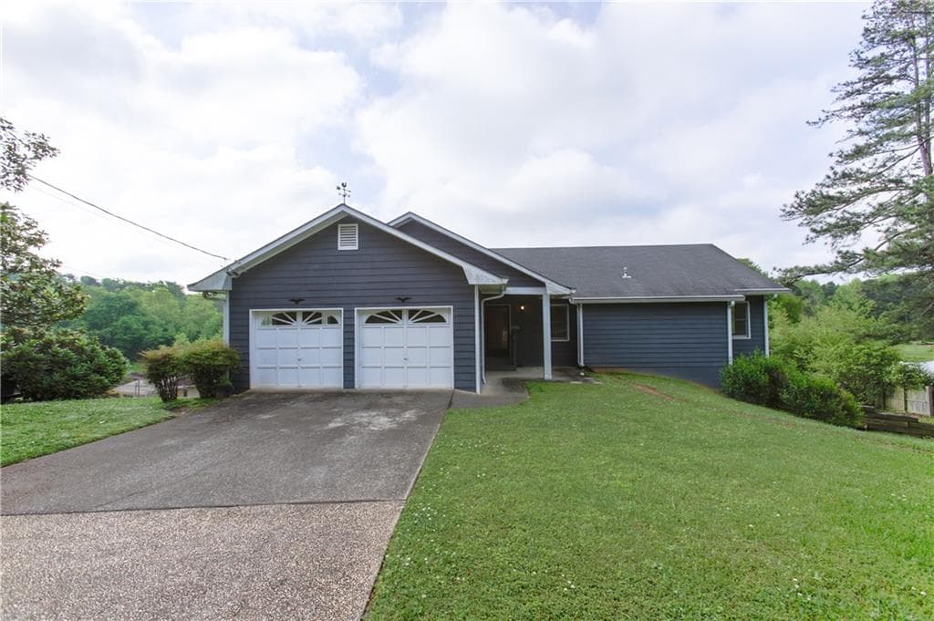 3601 Lakeshore Drive, Smyrna, GA 30082 — most recent listing photo