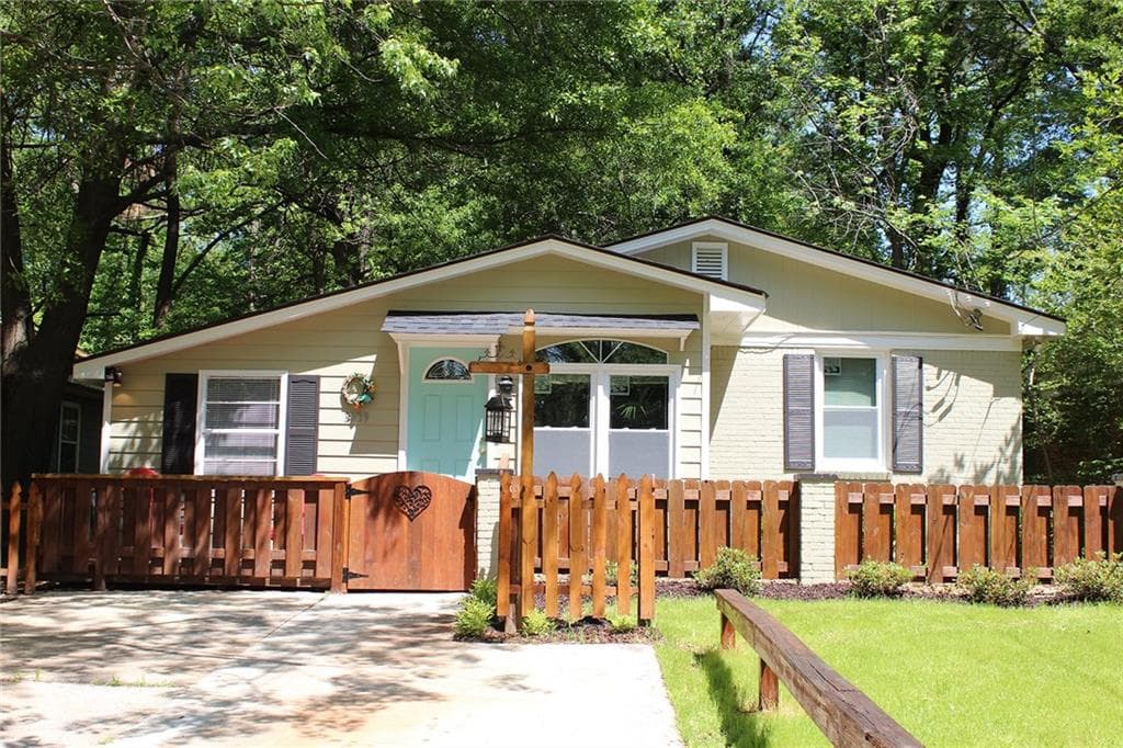 2 bedroom single family residence sold at 2979 1st Avenue, Atlanta, GA 30315