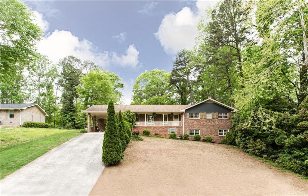 515 Jordan Drive, Tucker, GA 30084 — most recent listing photo