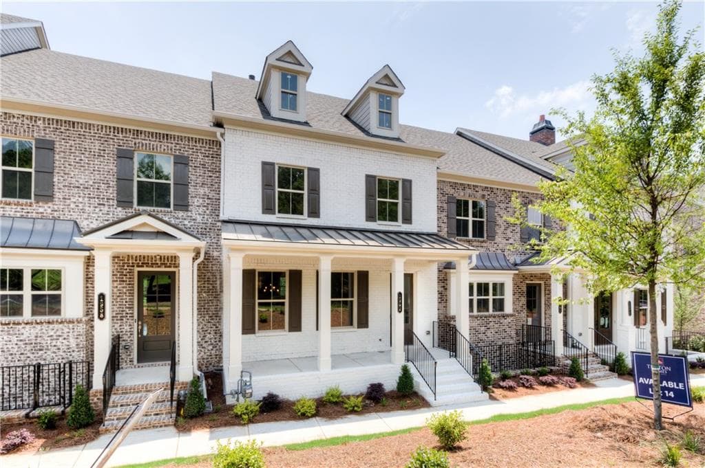 1962 Forte Lane, Alpharetta, GA 30009 — most recent listing photo