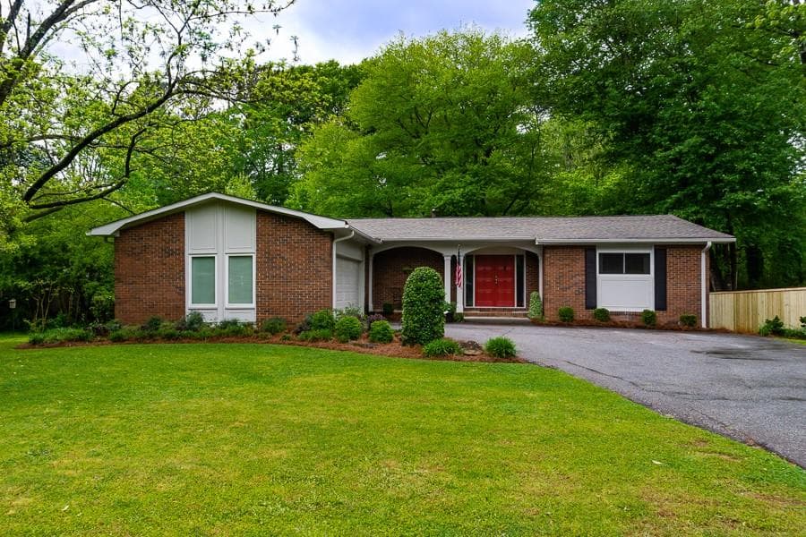 2295 Tuxedo Drive, Marietta, GA 30067 — most recent listing photo