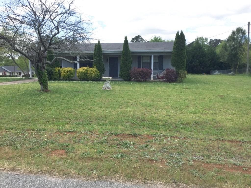 541 Hilldale Drive, Winder, GA 30680 — most recent listing photo